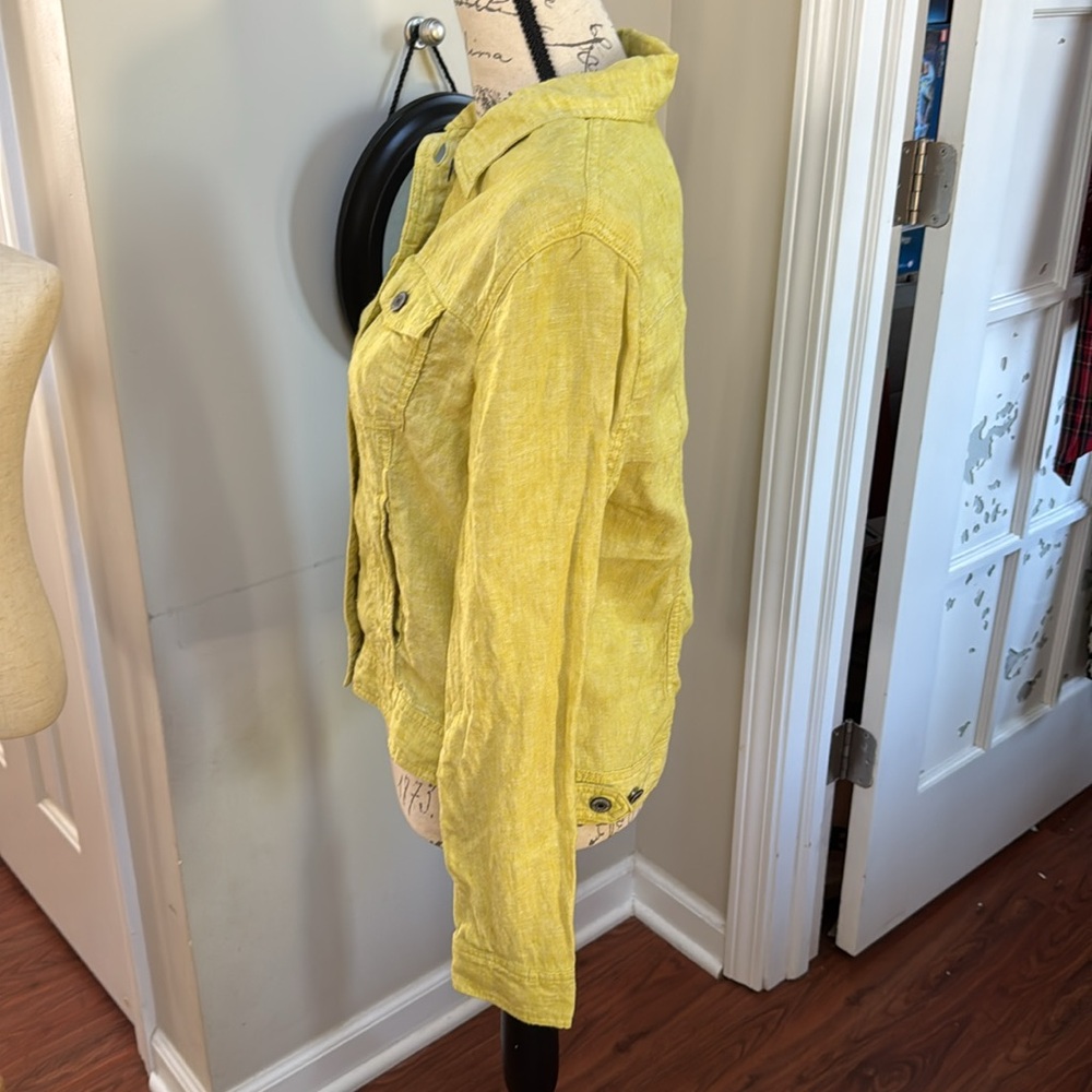 Jones NY Linen Jean Jacket in Lemon 🍋 Yellow - Picture 4 of 10